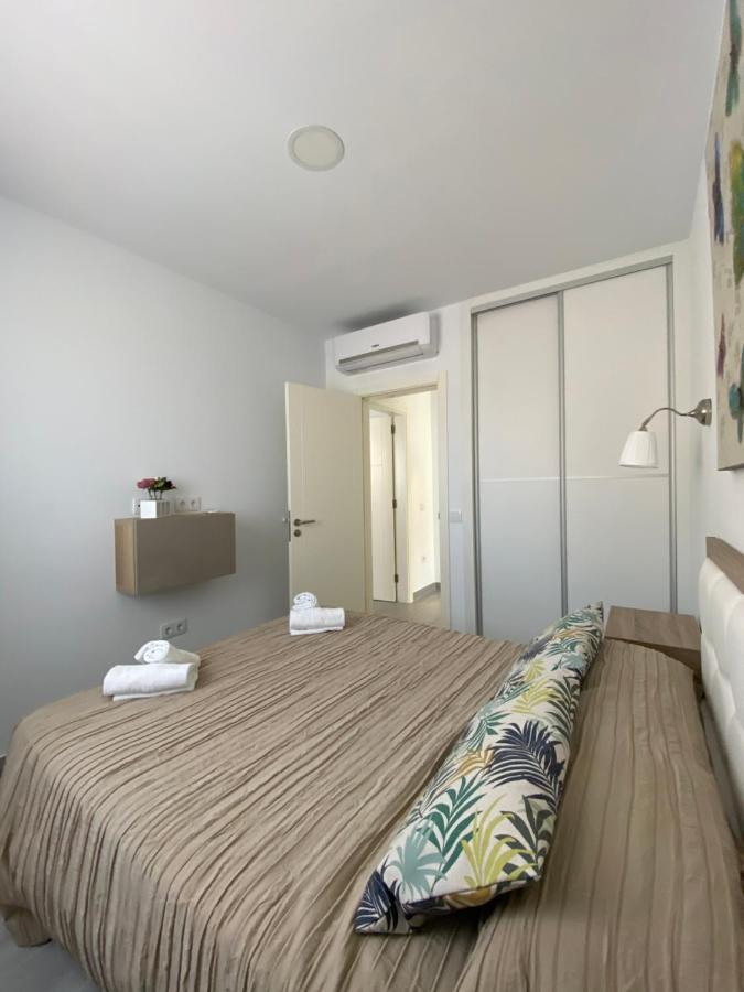 푸에르토 데 모간 Billy'S Marina 360 With Pool Access 아파트 외부 사진